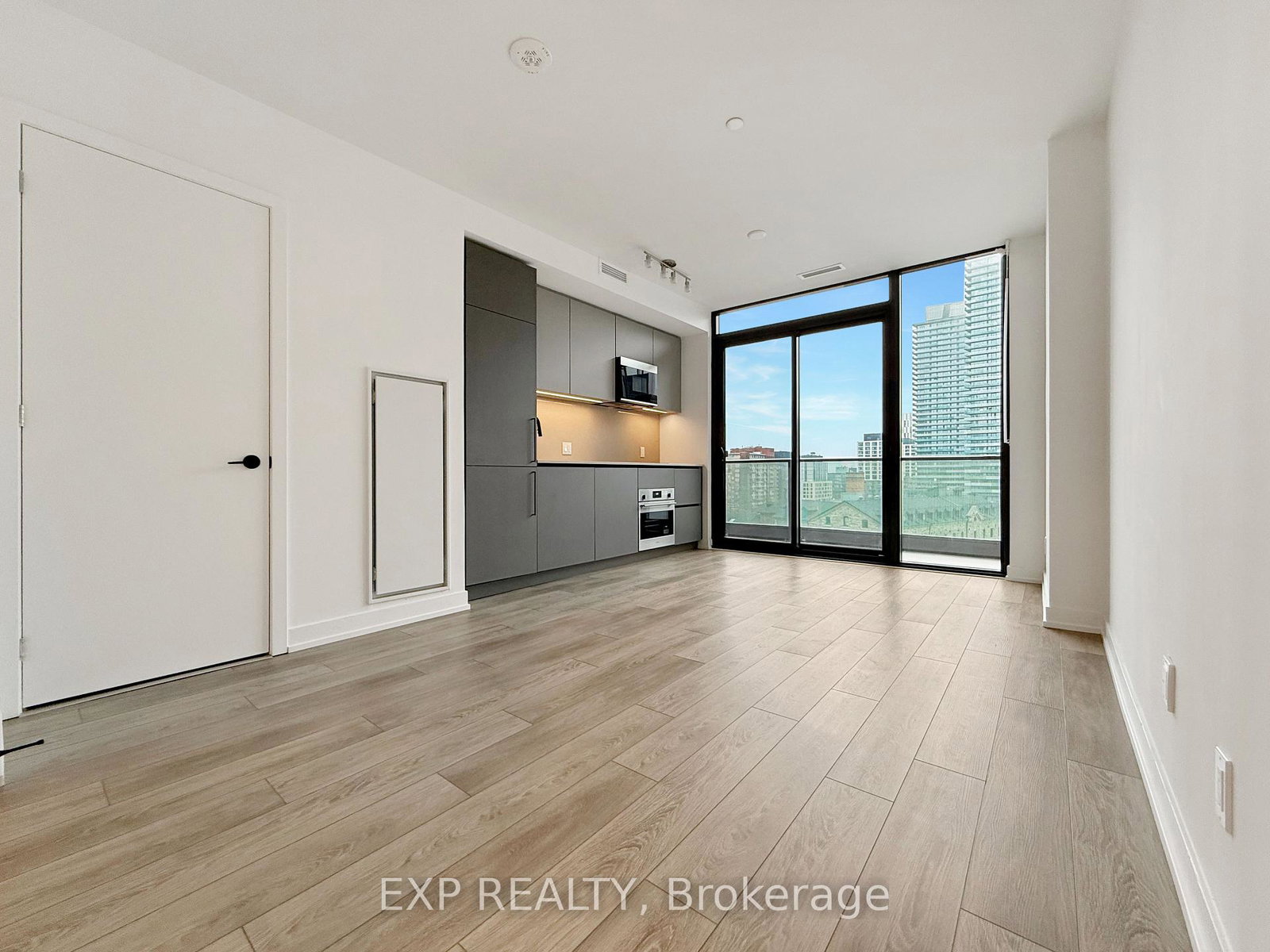 35-parliament-street-toronto-ontario-c12946202