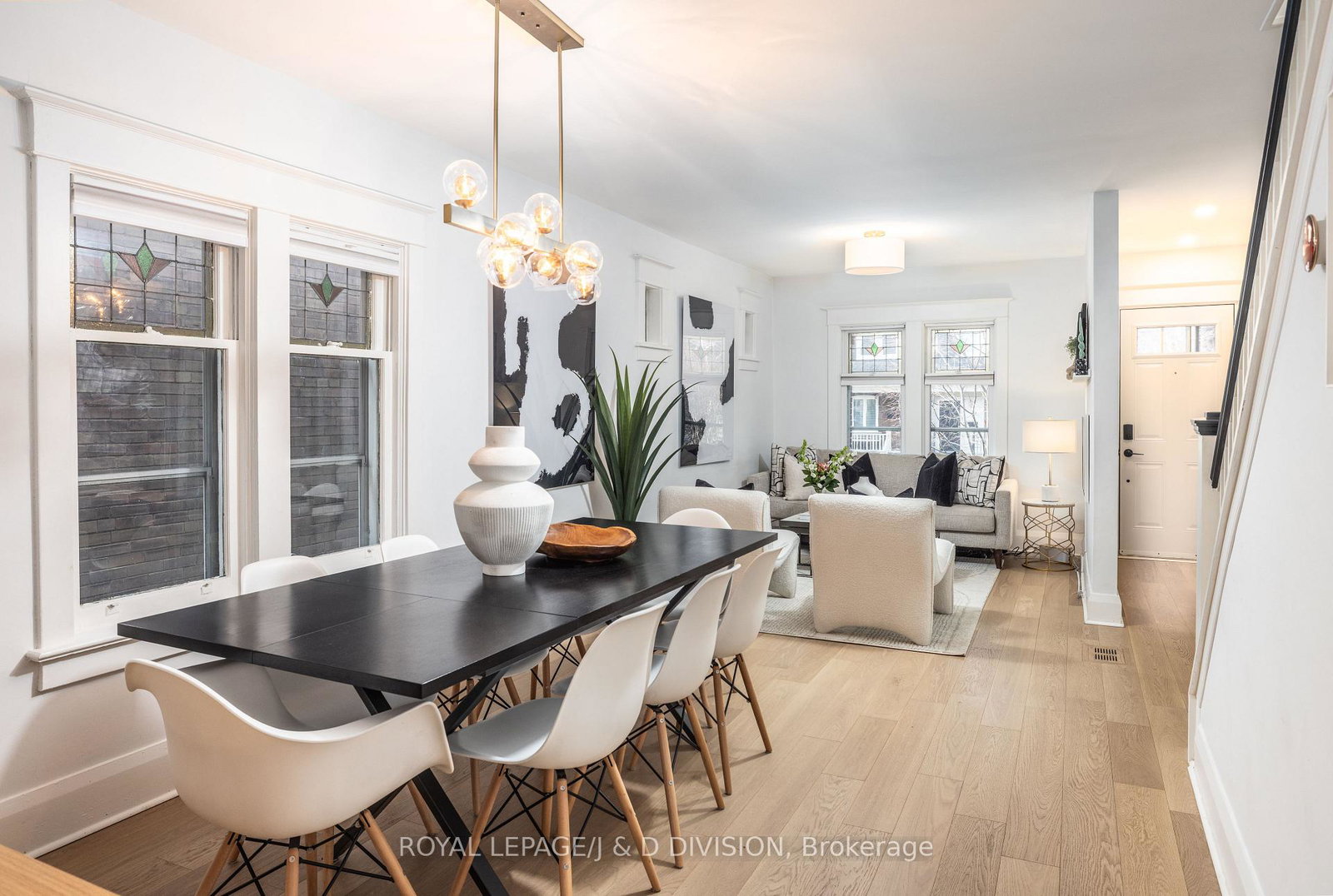 419-davisville-avenue-toronto-ontario-c12946398