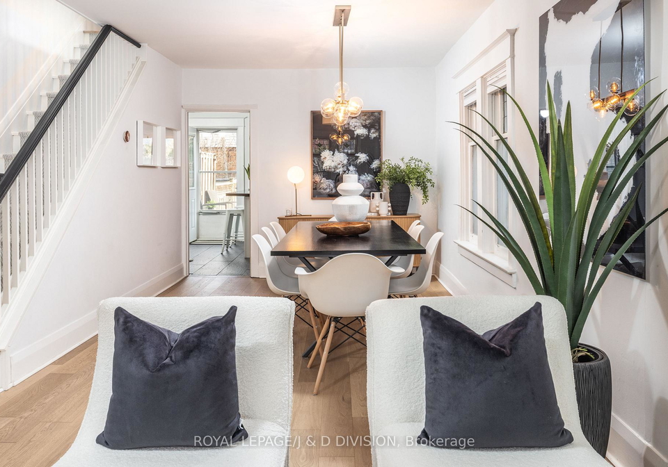 419-davisville-avenue-toronto-ontario-c12946398