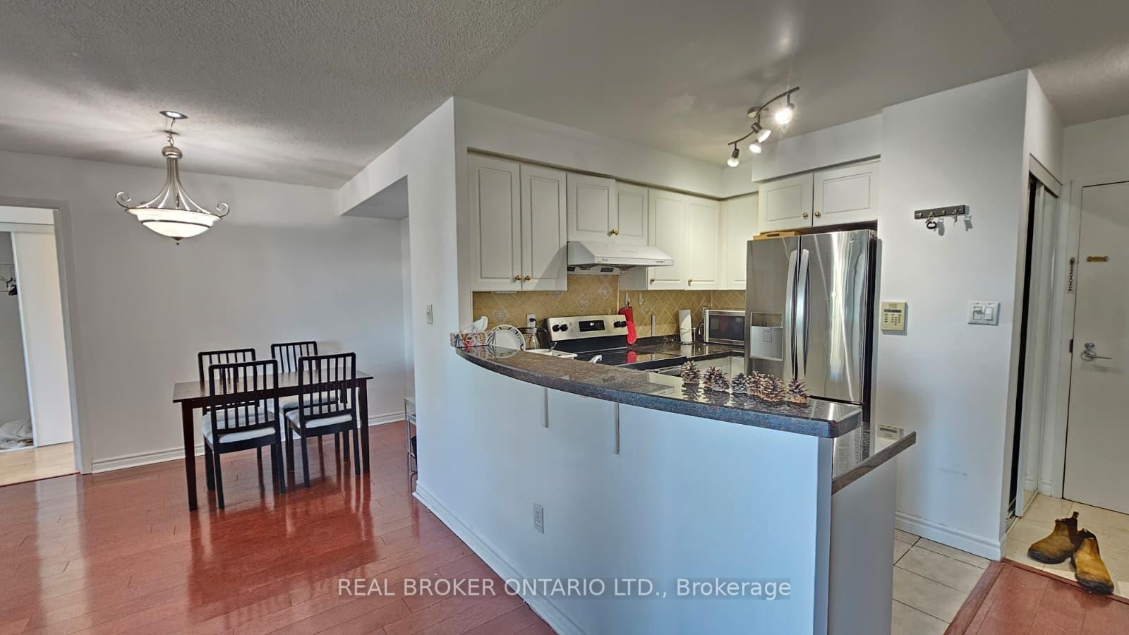 7-lorraine-drive-toronto-ontario-c12946524