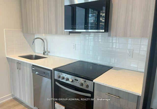 15-ellerslie-avenue-toronto-ontario-c12946630