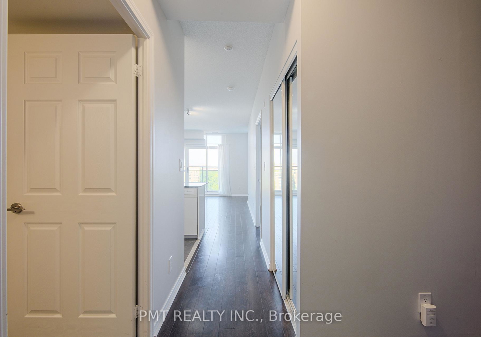 120-dallimore-circle-north-york-ontario-c12946638