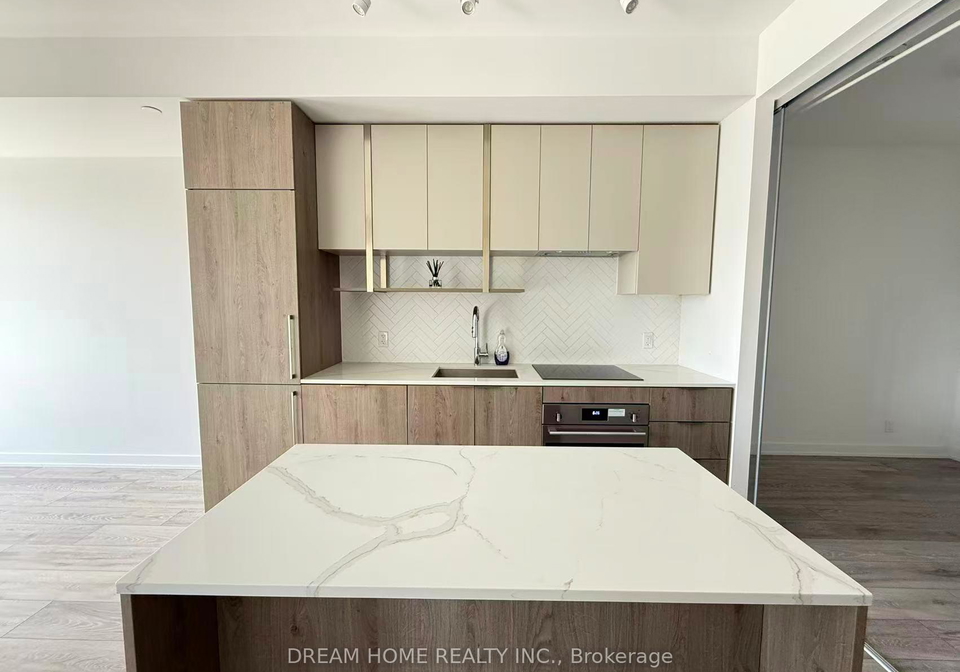 15-holmes-avenue-north-york-ontario-c12946648