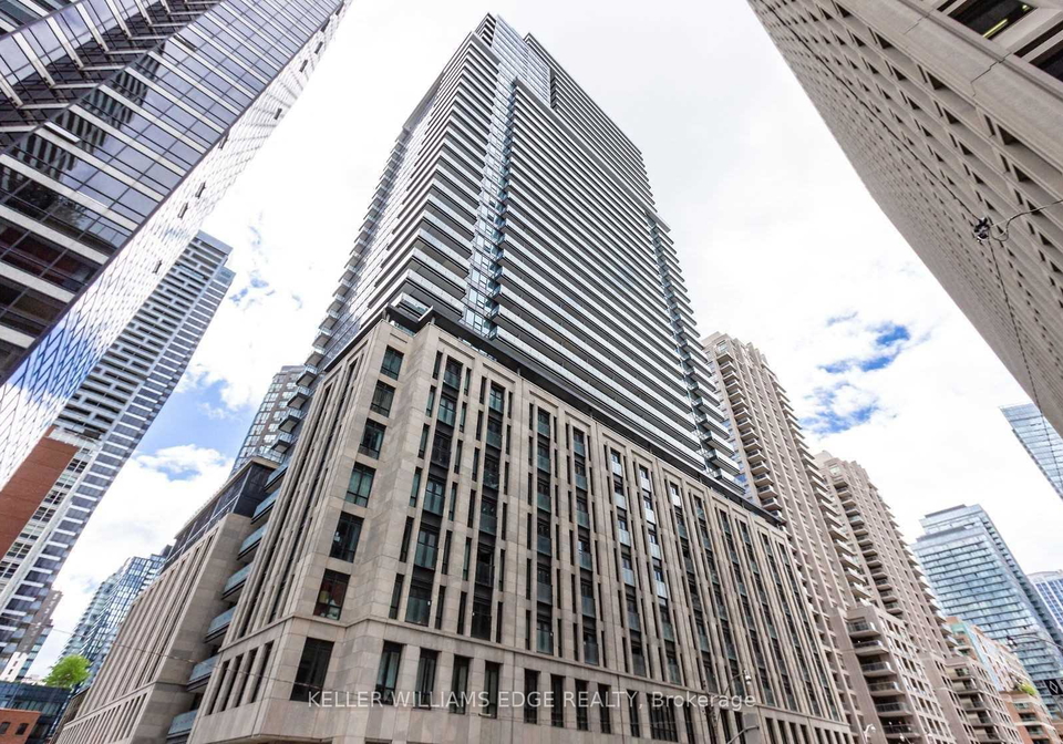 955-bay-street-toronto-ontario-c12946816