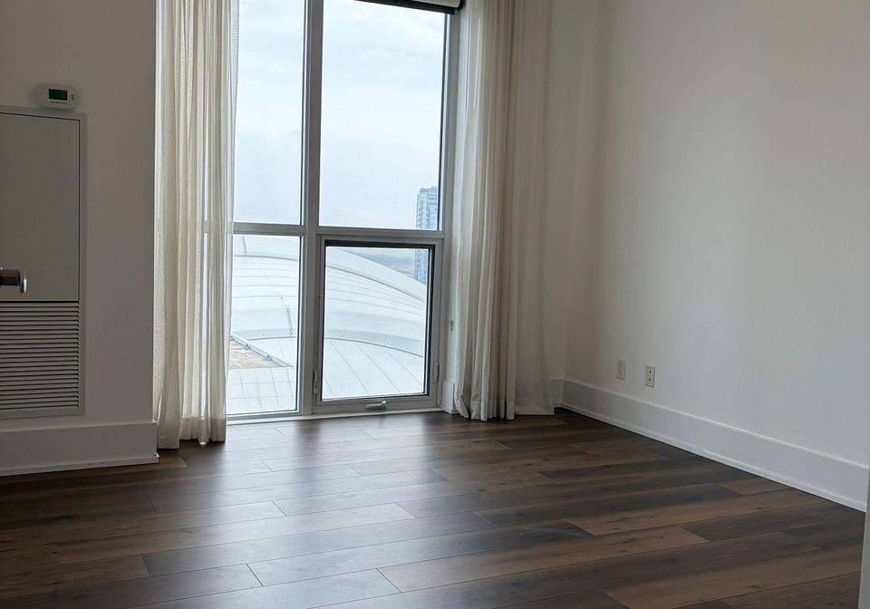 300-front-street-w-toronto-ontario-c12946960
