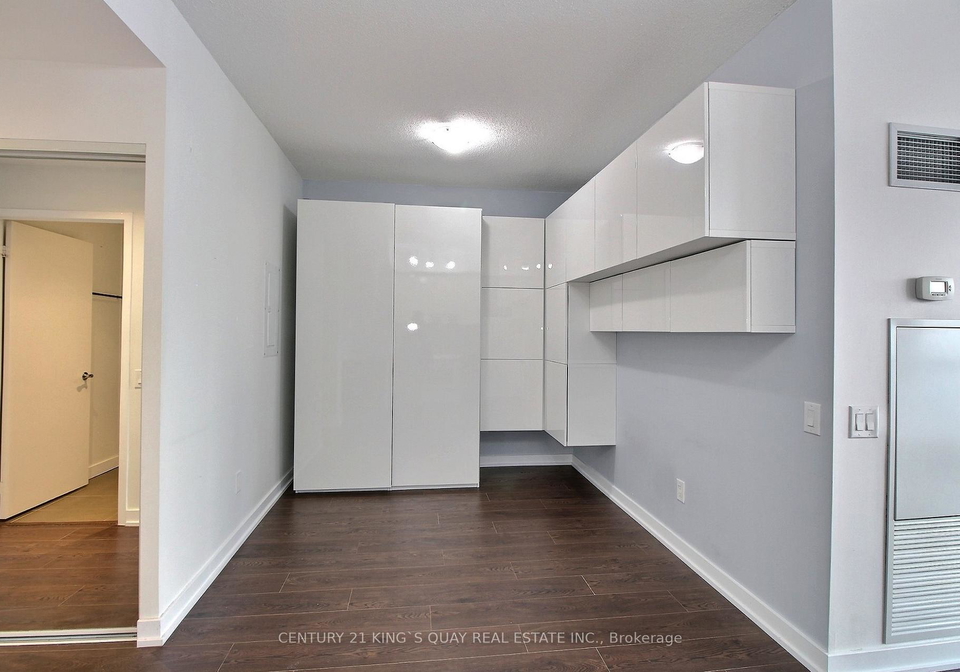 121-mcmahon-drive-north-york-ontario-c12947000