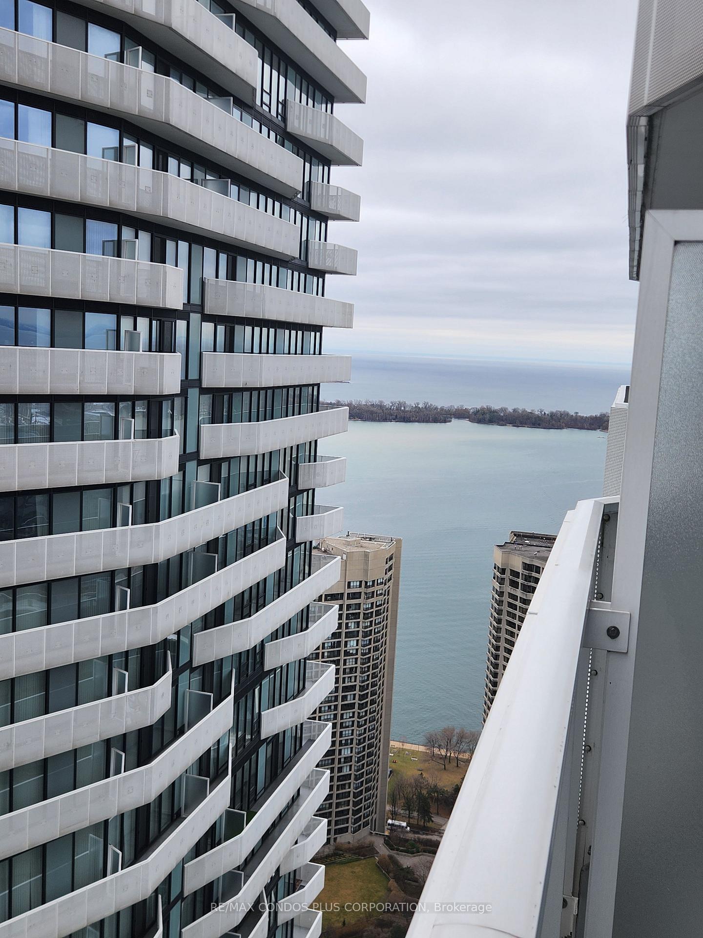 100-harbour-street-toronto-ontario-c12947126