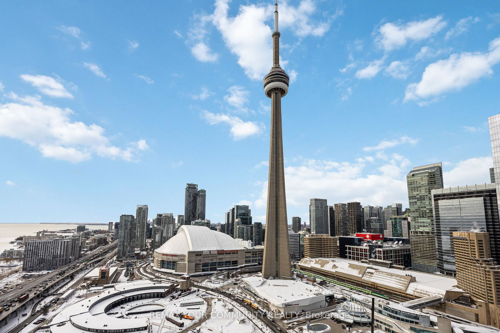 19-grand-trunk-crescent-toronto-ontario-c12947218