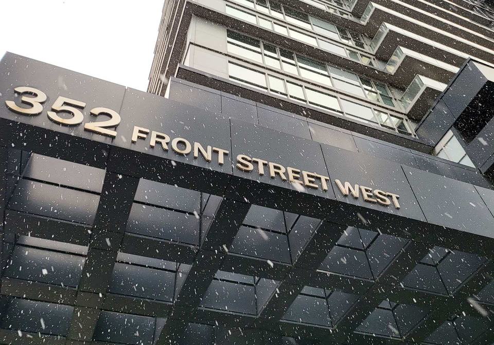 352-front-street-w-toronto-ontario-c12947320