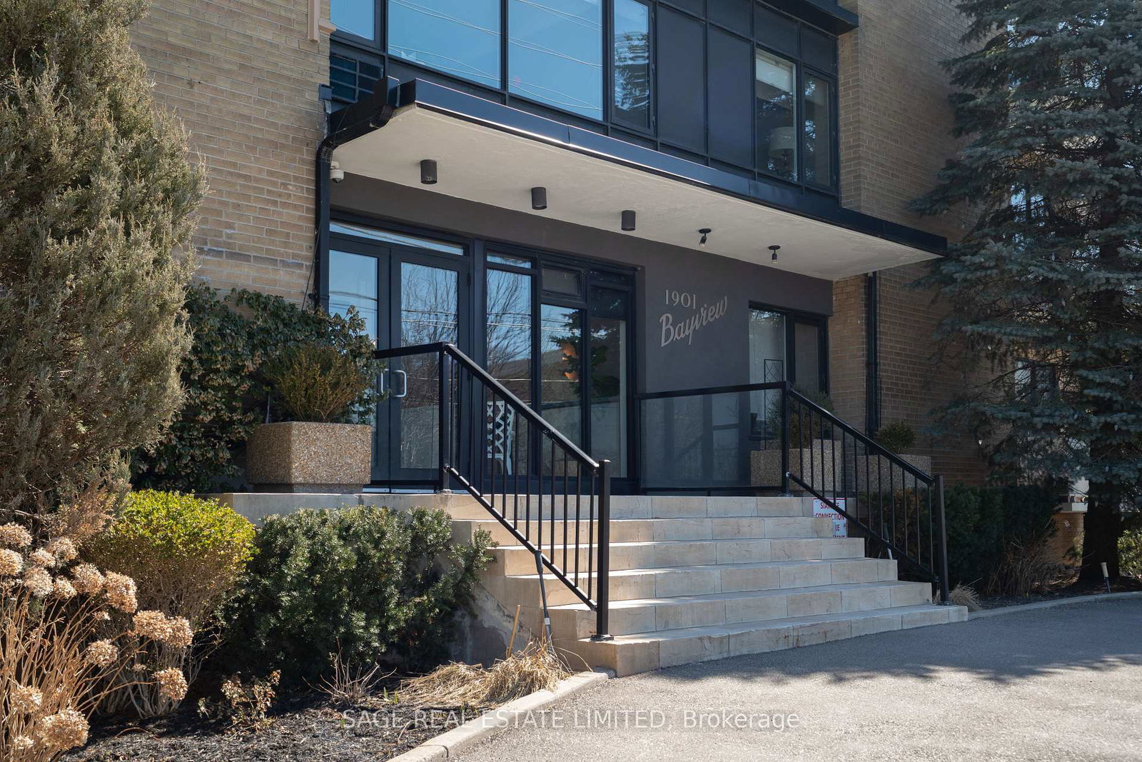 1901-bayview-avenue-e-east-york-ontario-c12947622