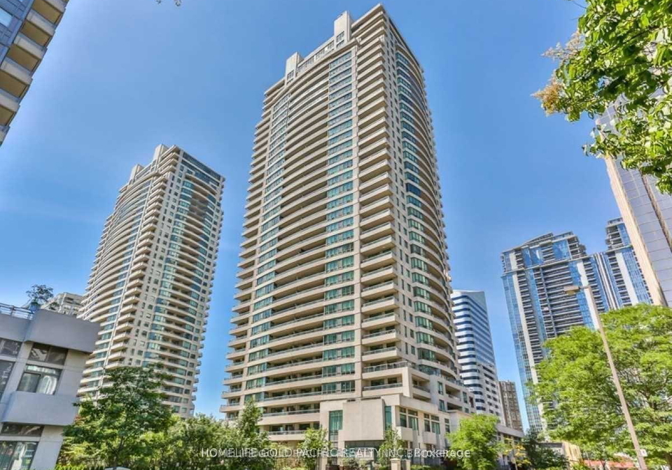 23-hollywood-avenue-north-york-ontario-c12947866