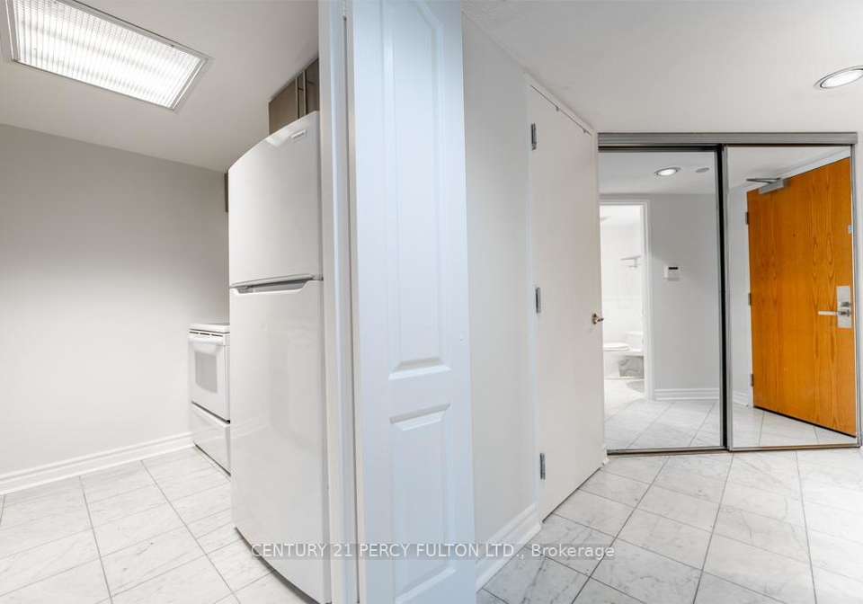 38-elm-street-toronto-ontario-c12947934