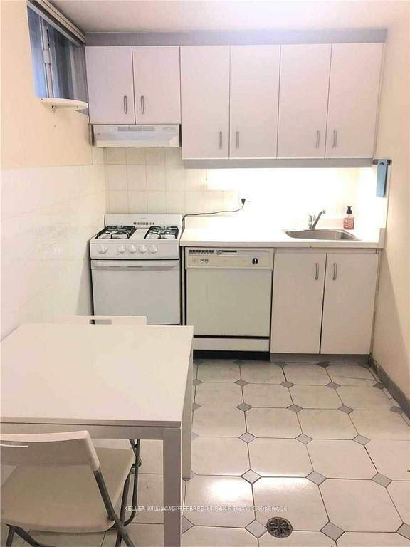 44-bellevue-avenue-toronto-ontario-c12948032