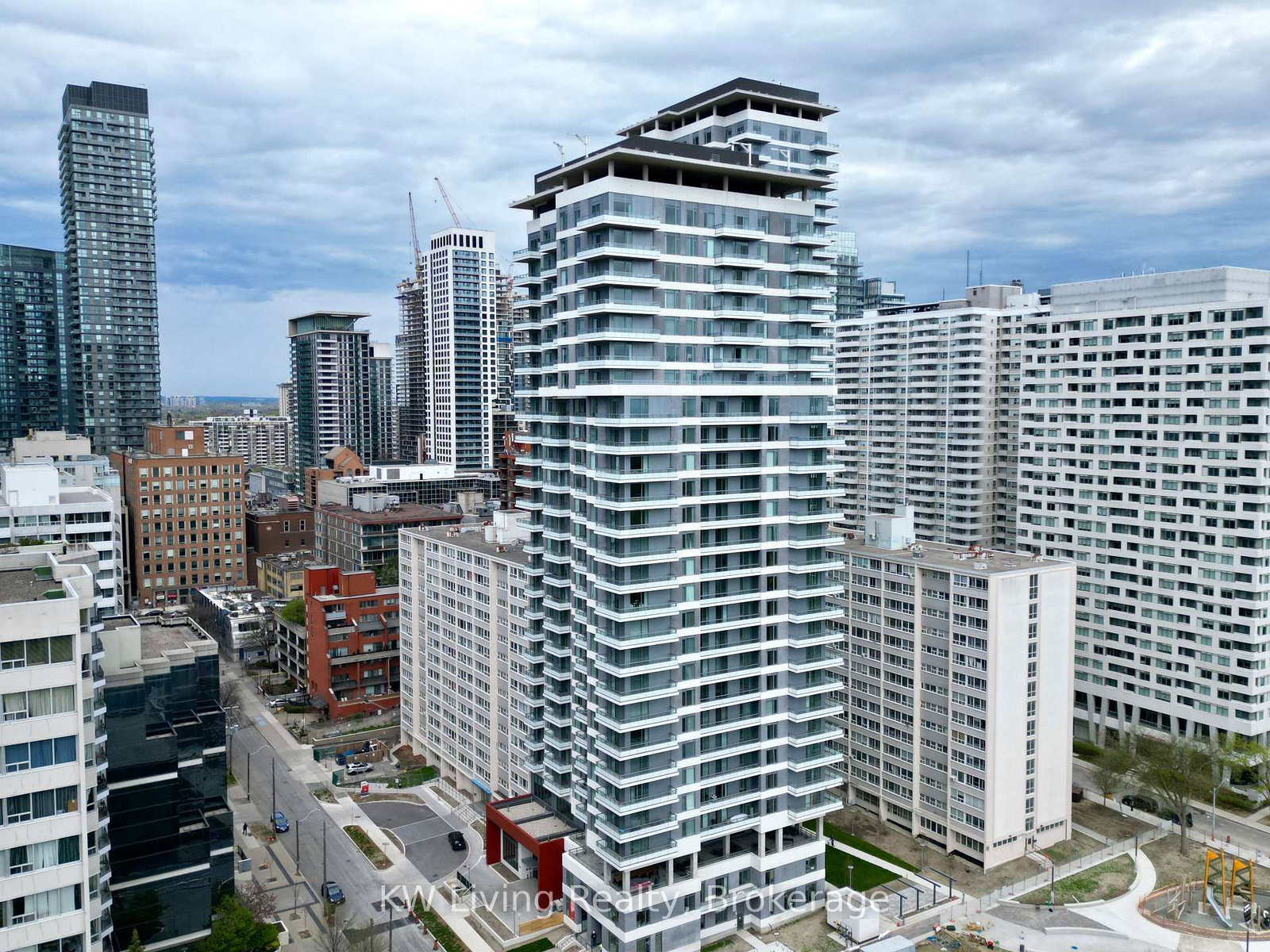 25-holly-street-toronto-ontario-c12948088
