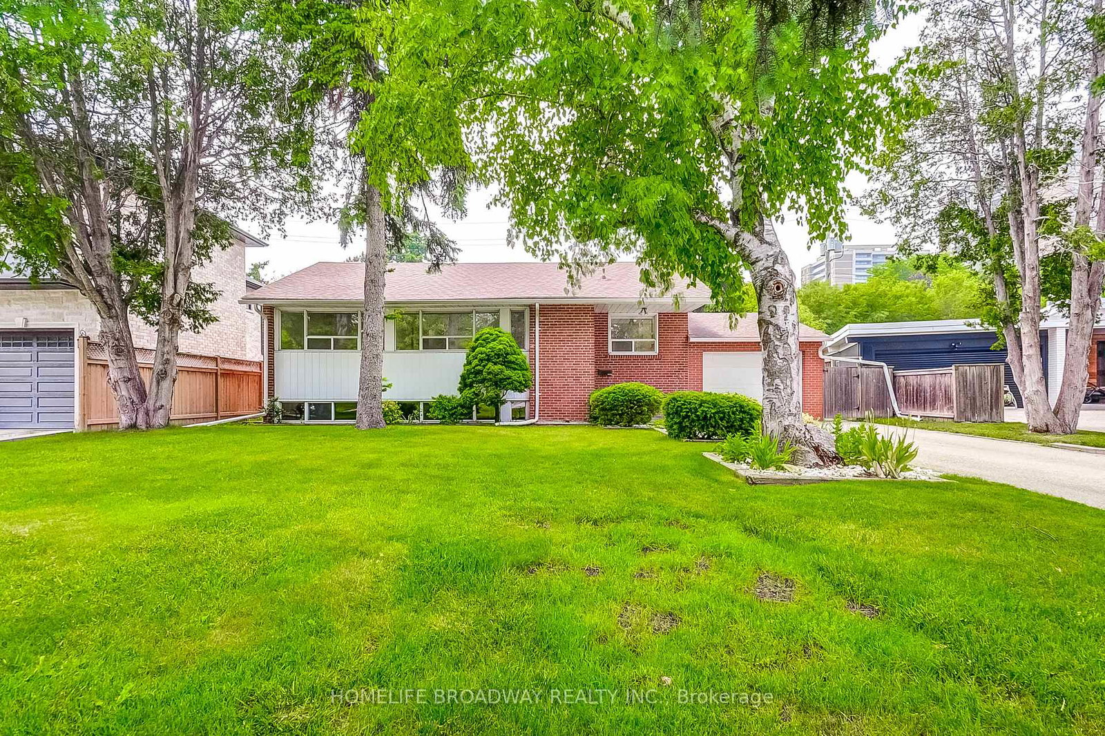45-hurlingham-crescent-north-york-ontario-c12948122