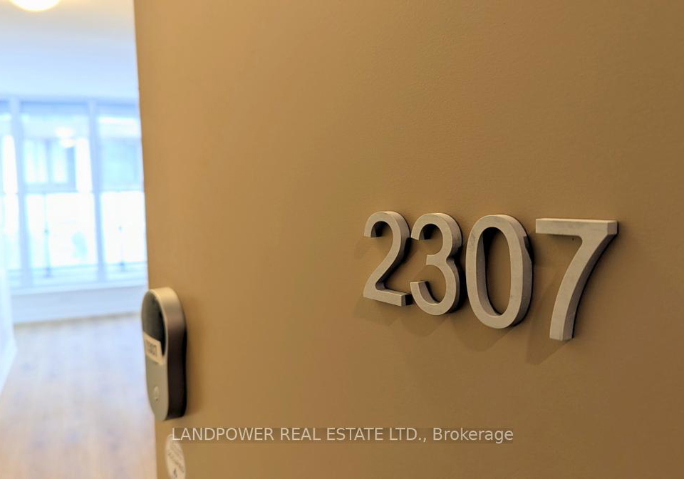 1-quarrington-lane-north-york-ontario-c12948302