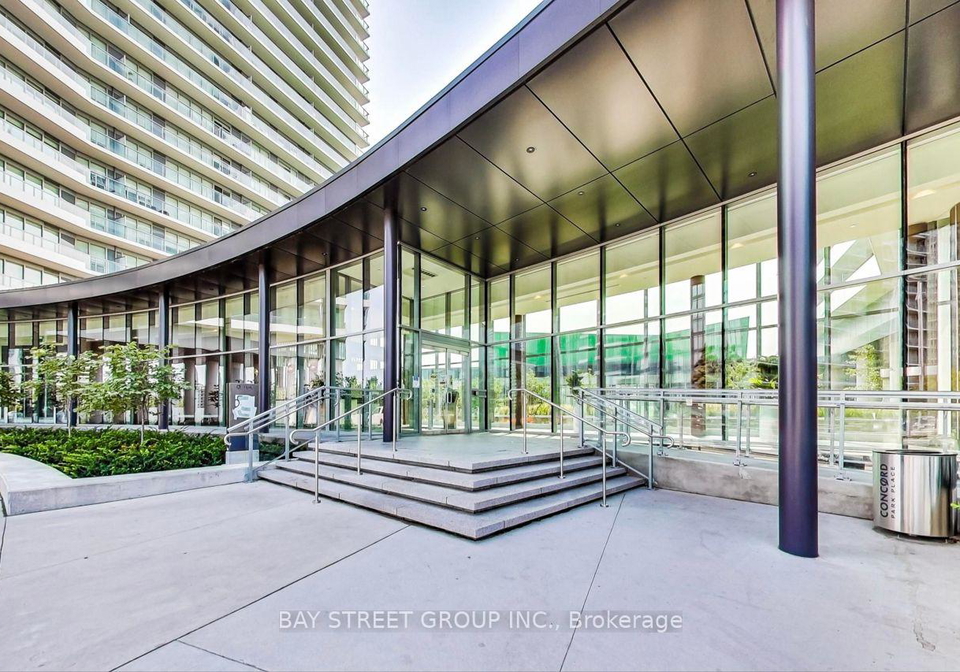 117-mcmahon-drive-north-york-ontario-c12948442