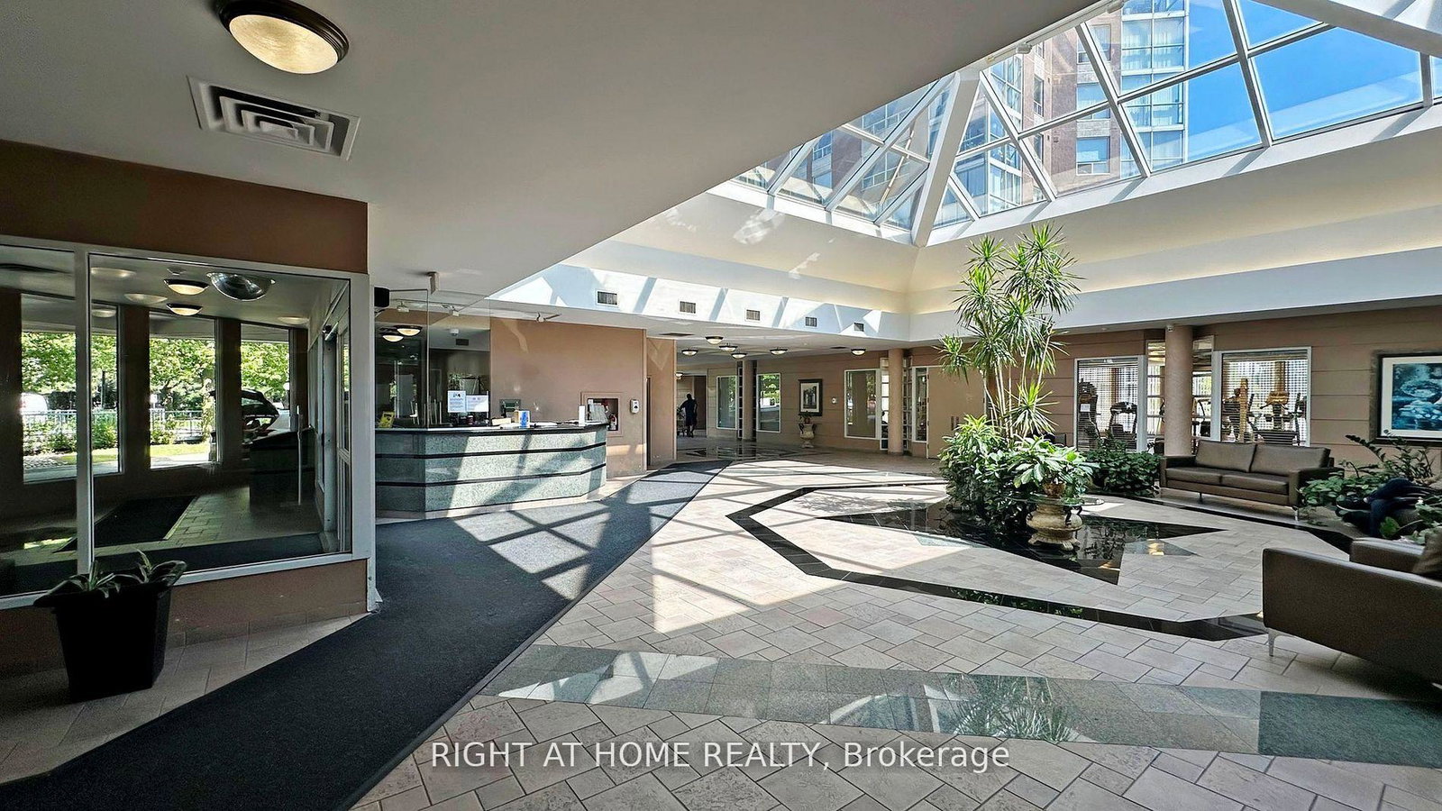 7-concorde-place-north-york-ontario-c12948674