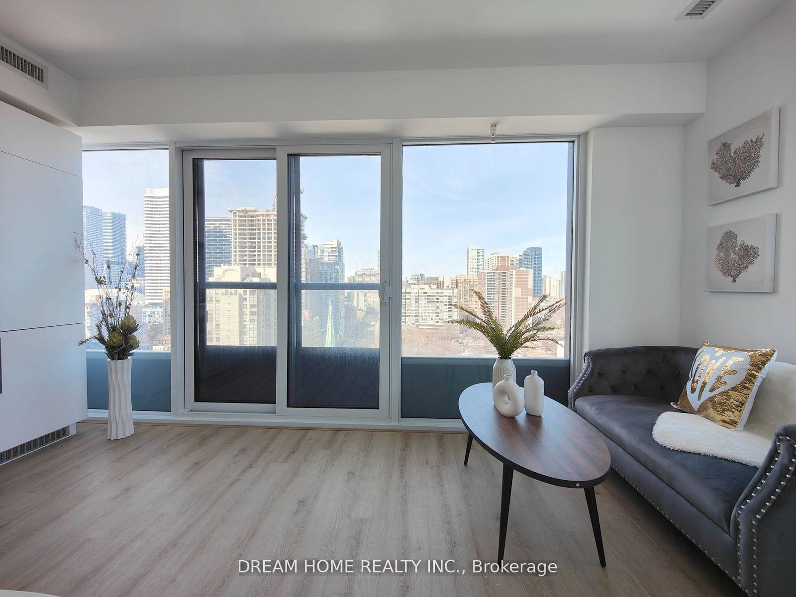 319-jarvis-street-toronto-ontario-c12948704