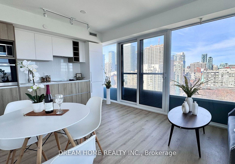 319-jarvis-street-toronto-ontario-c12948704