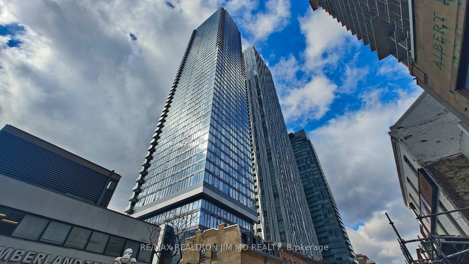 8-cumberland-street-toronto-ontario-c12948756