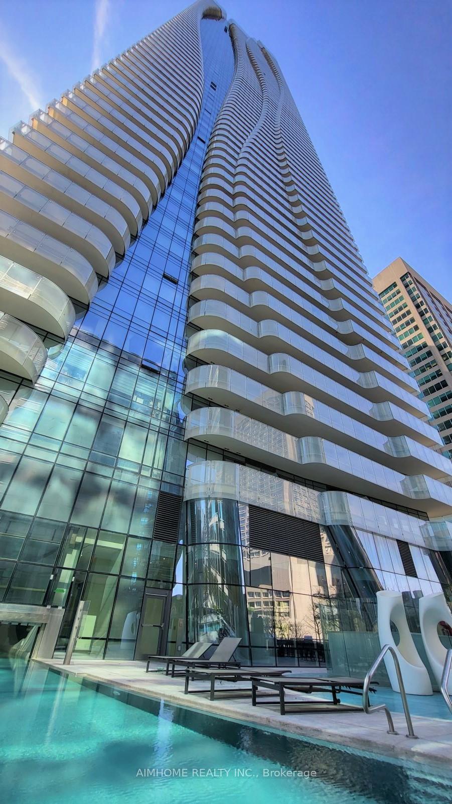 1-bloor-street-e-toronto-ontario-c12948838