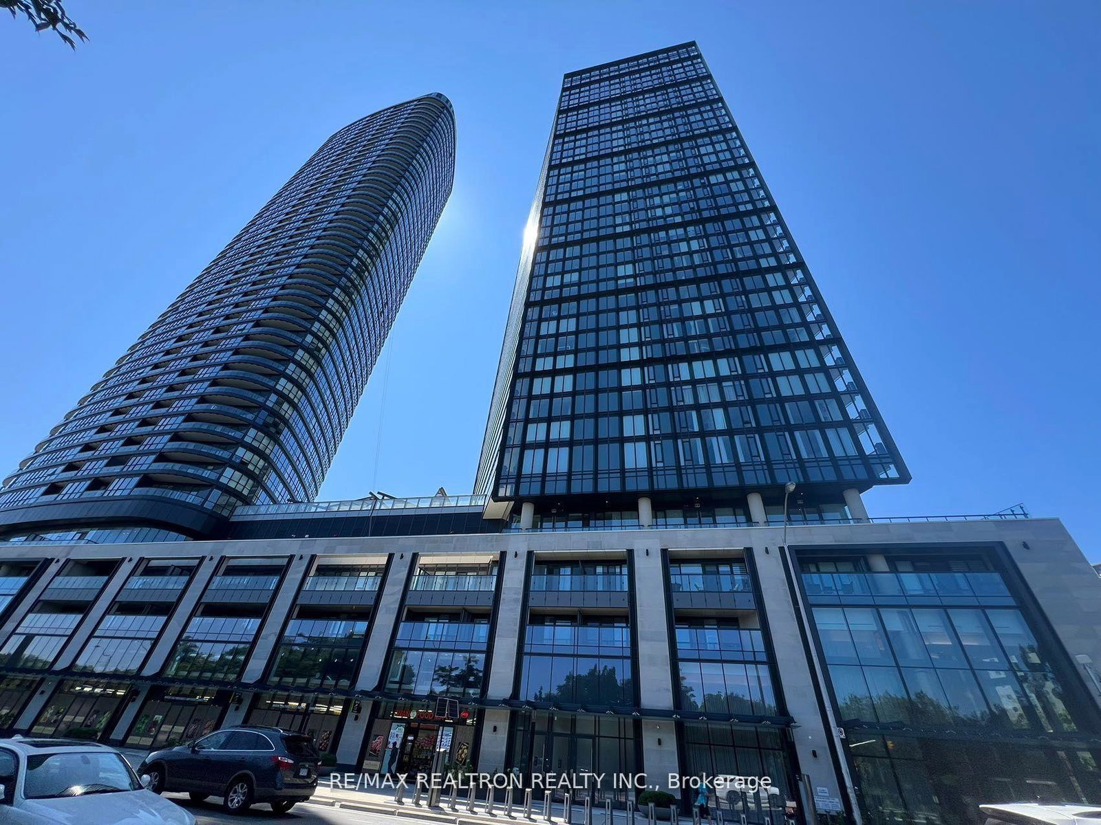 575-bloor-street-e-toronto-ontario-c12948848