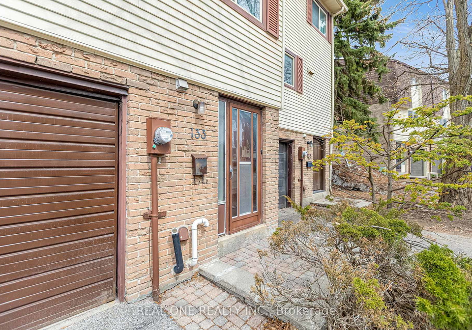 133-jenny-wren-way-north-york-ontario-c12948880