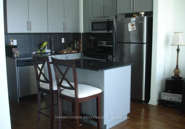 55-bremner-boulevard-toronto-ontario-c12949108