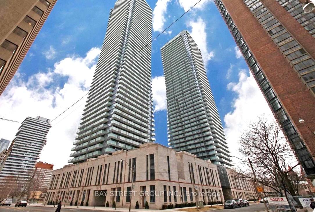 1080-bay-street-toronto-ontario-c12949546