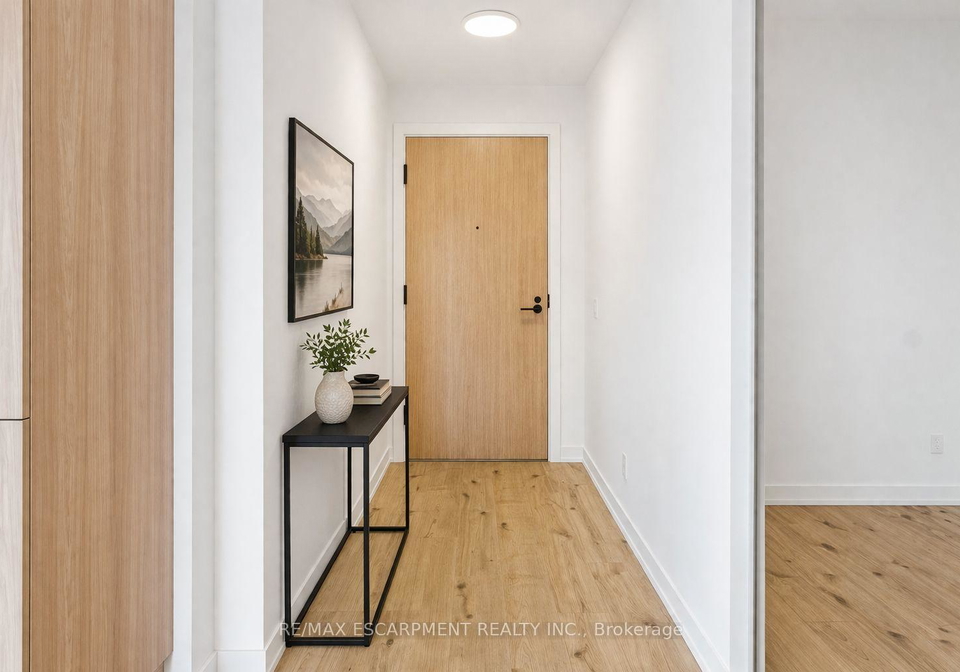 35-parliament-street-toronto-ontario-c12949946