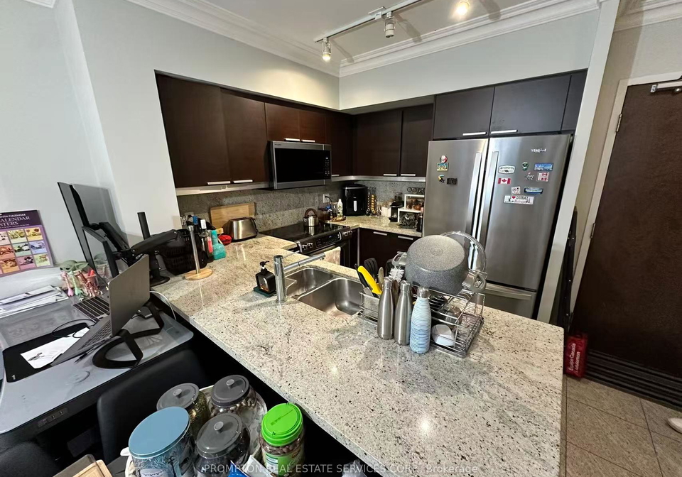 650-sheppard-avenue-e-north-york-ontario-c12950242