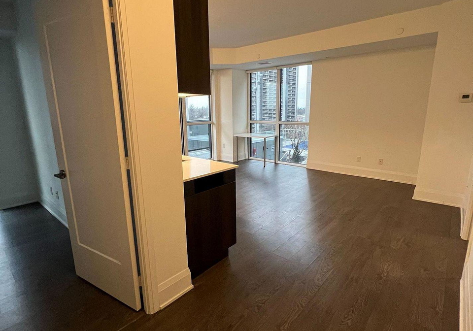 101-erskine-avenue-toronto-ontario-c12950260