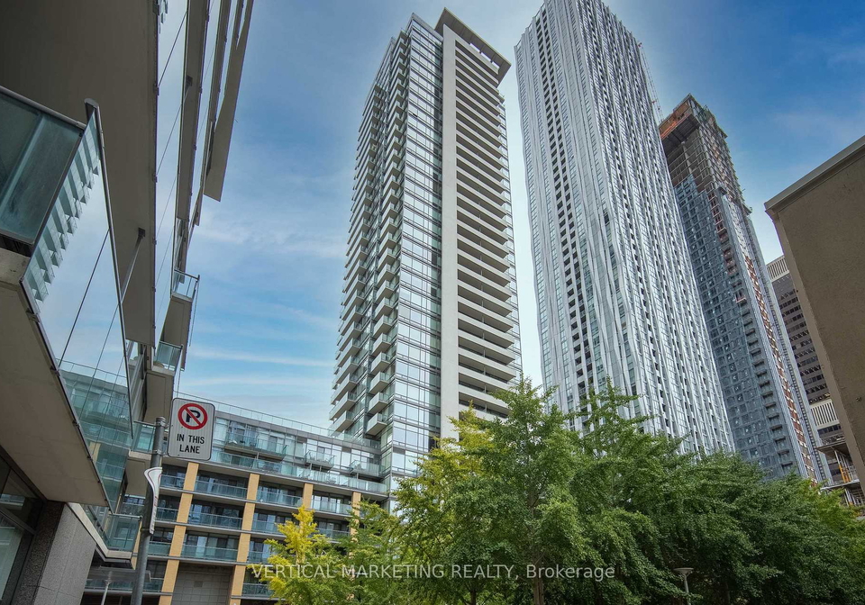 18-yorkville-avenue-toronto-ontario-c12950886