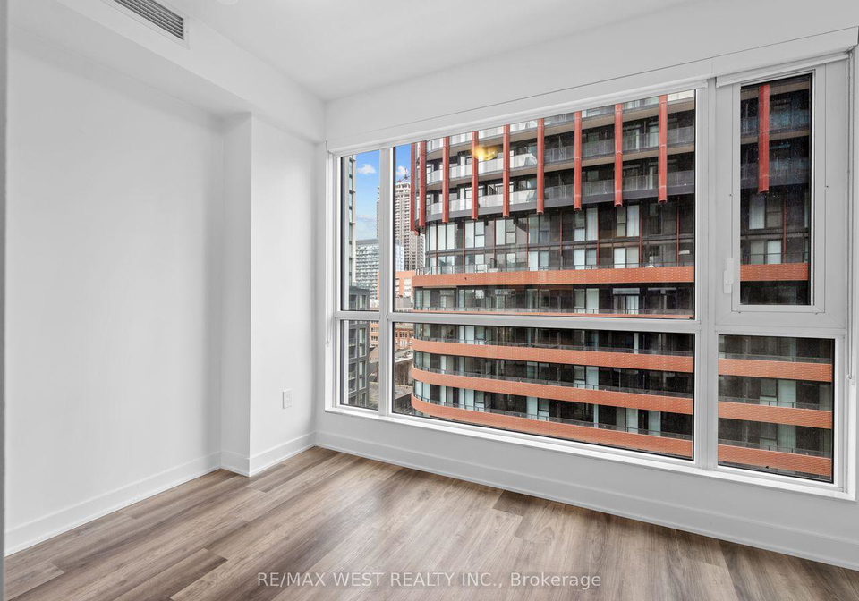 135-lower-sherbourne-street-toronto-ontario-c12950988