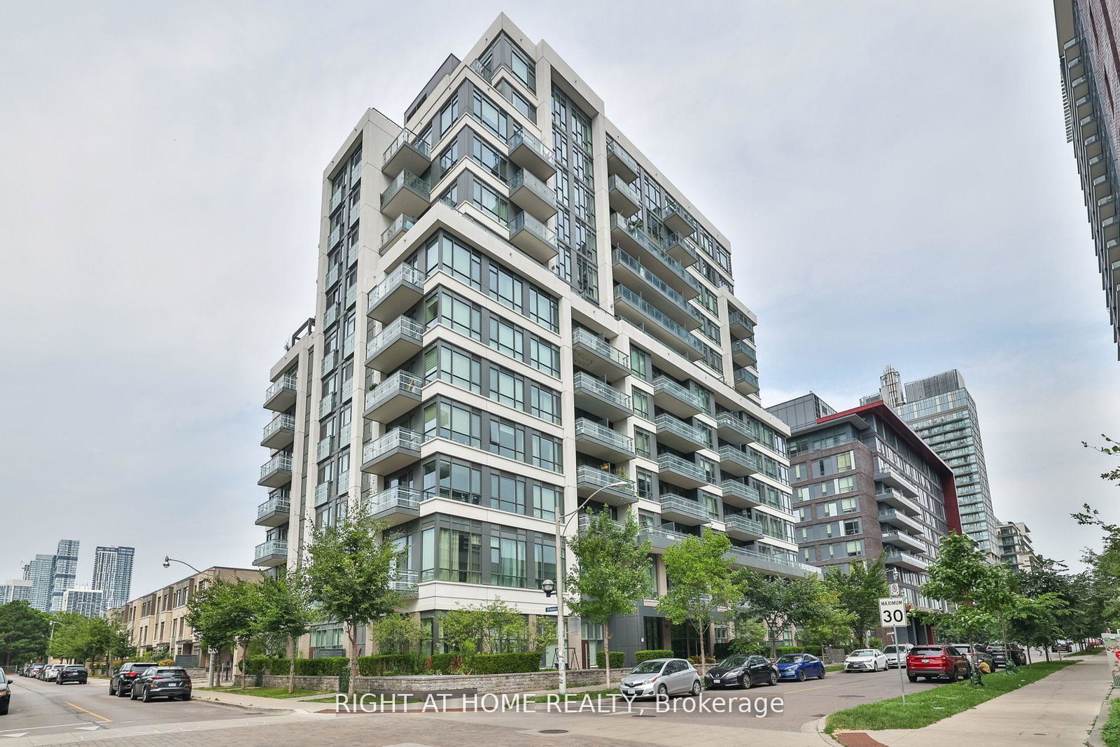 200-sackville-street-toronto-ontario-c12951254