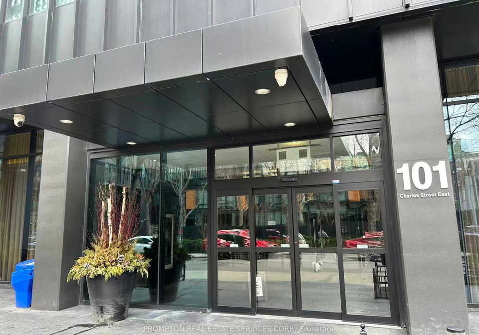 101-charles-street-e-toronto-ontario-c12951322