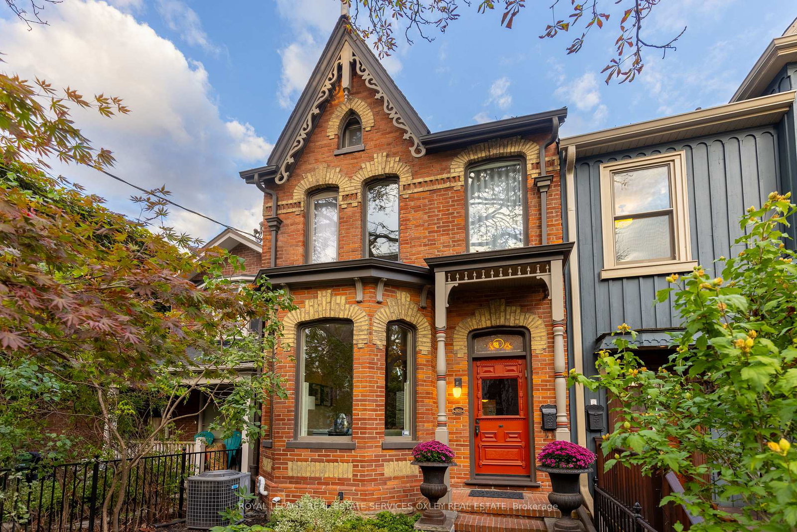 313-sumach-street-toronto-ontario-c12951386