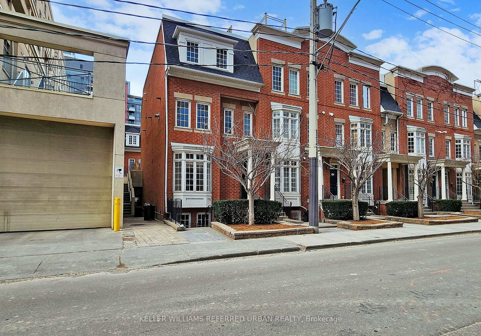 4a-portland-street-toronto-ontario-c12951638