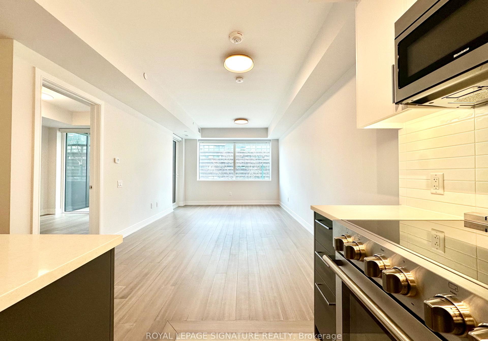 664-spadina-avenue-toronto-ontario-c12951780
