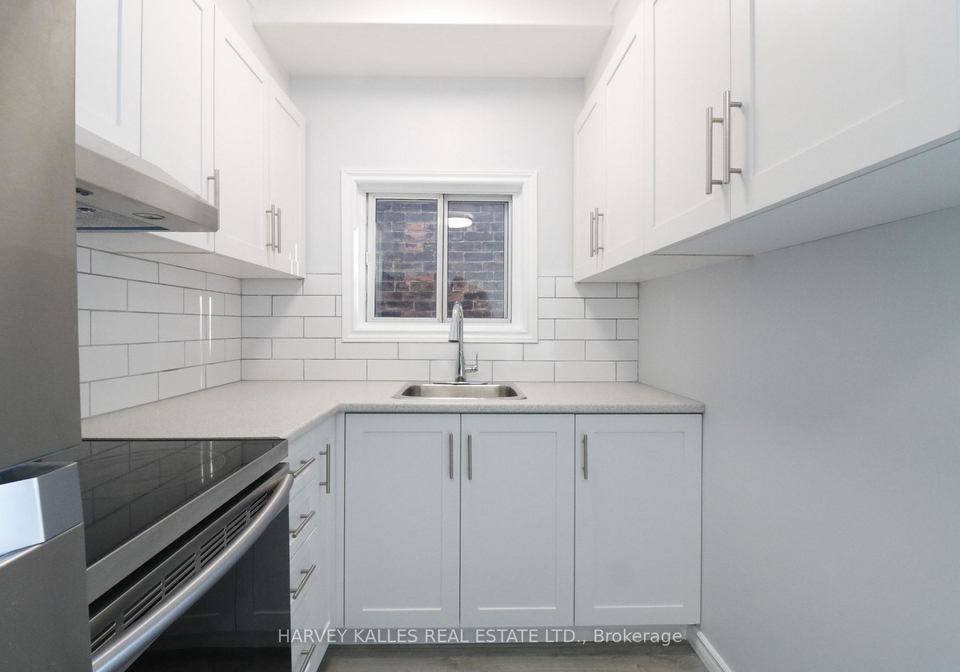 199-augusta-avenue-toronto-ontario-c12952496