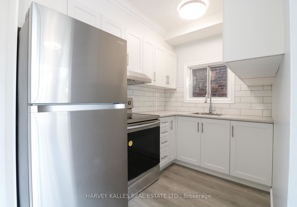 199-augusta-avenue-toronto-ontario-c12952496
