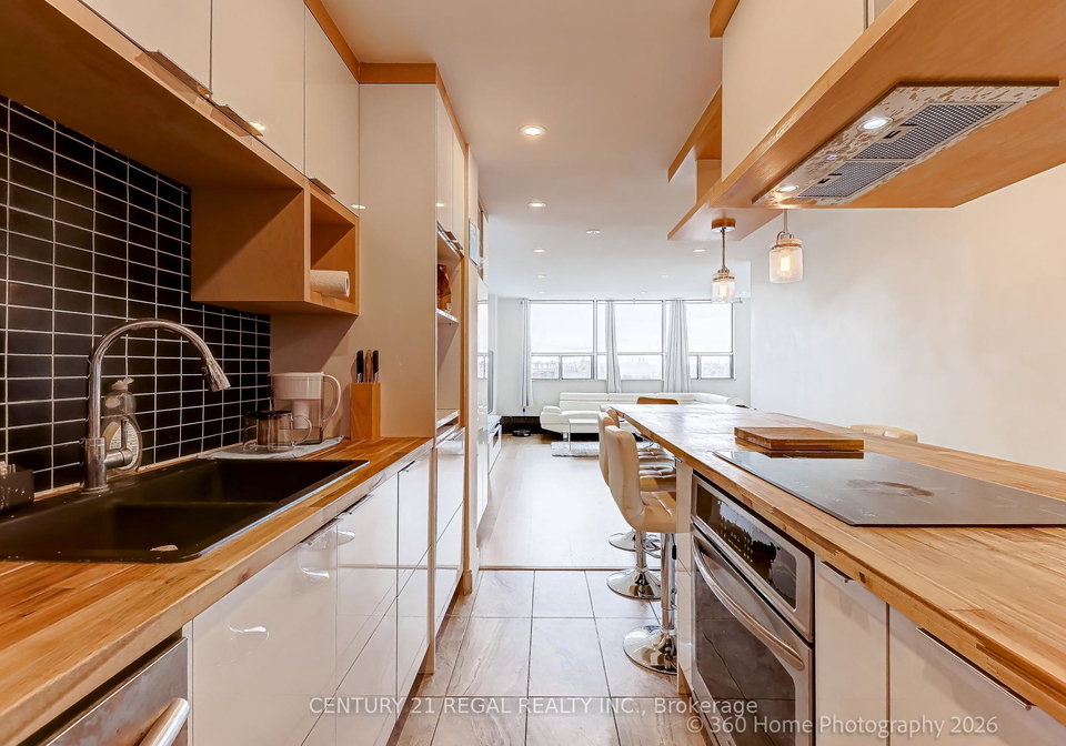 25-sunrise-avenue-north-york-ontario-c12952512