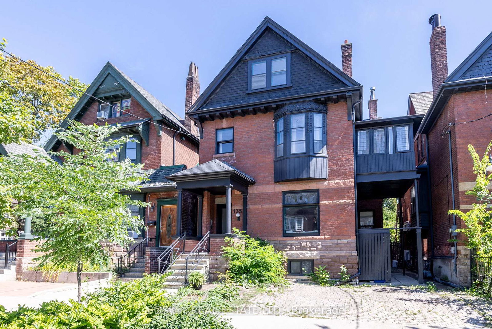 135-madison-avenue-toronto-ontario-c12952628