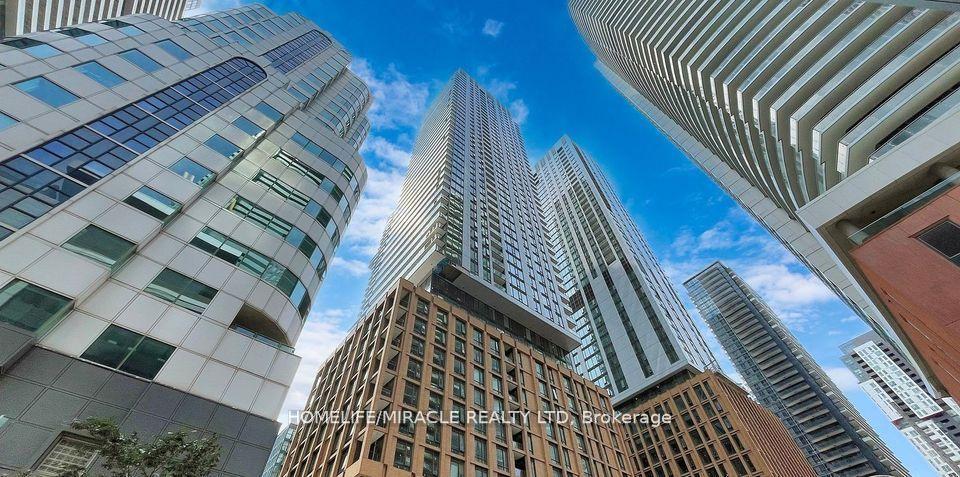 8-widmer-street-toronto-ontario-c12952754