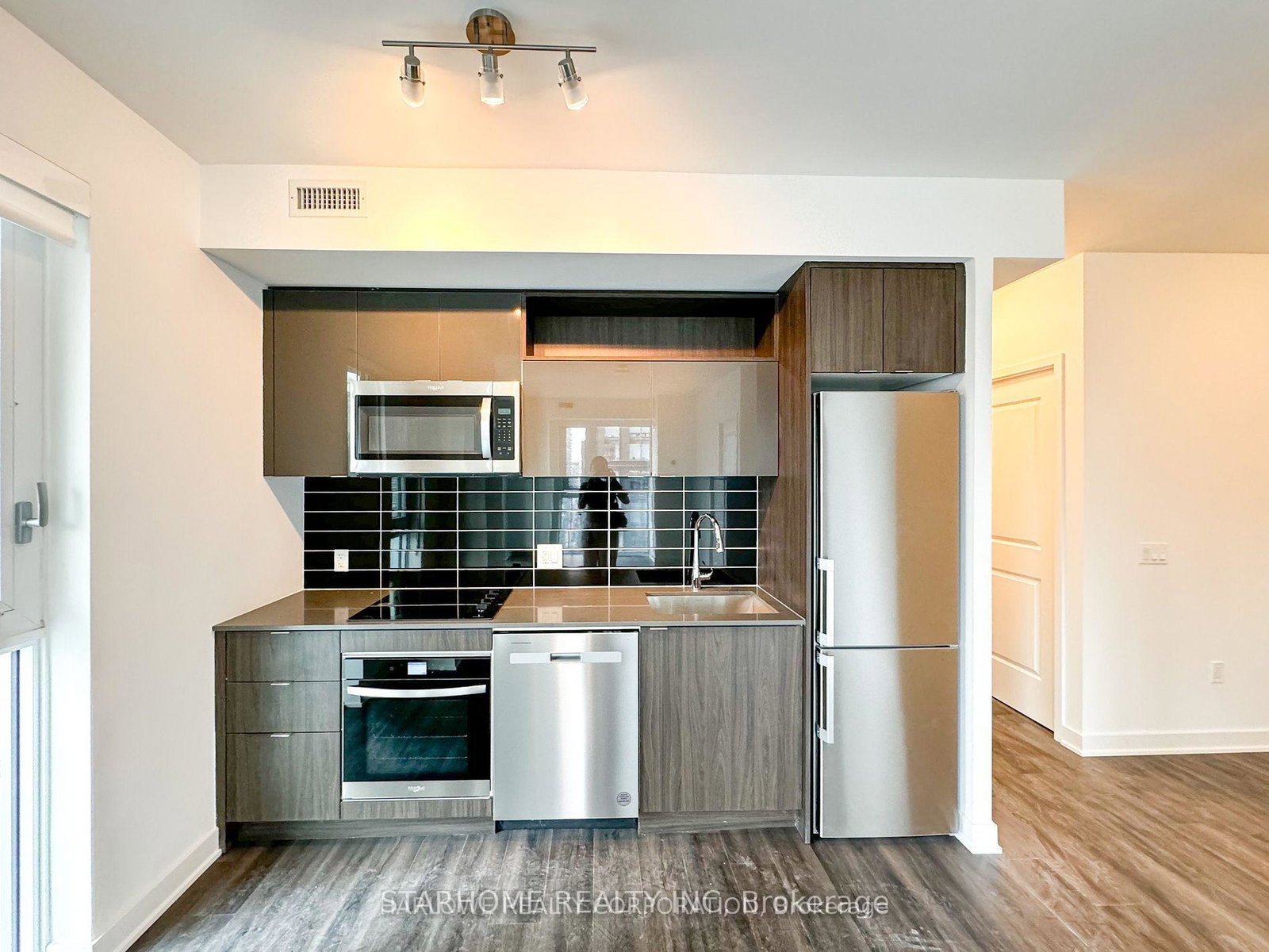 100-dalhousie-street-toronto-ontario-c12952990