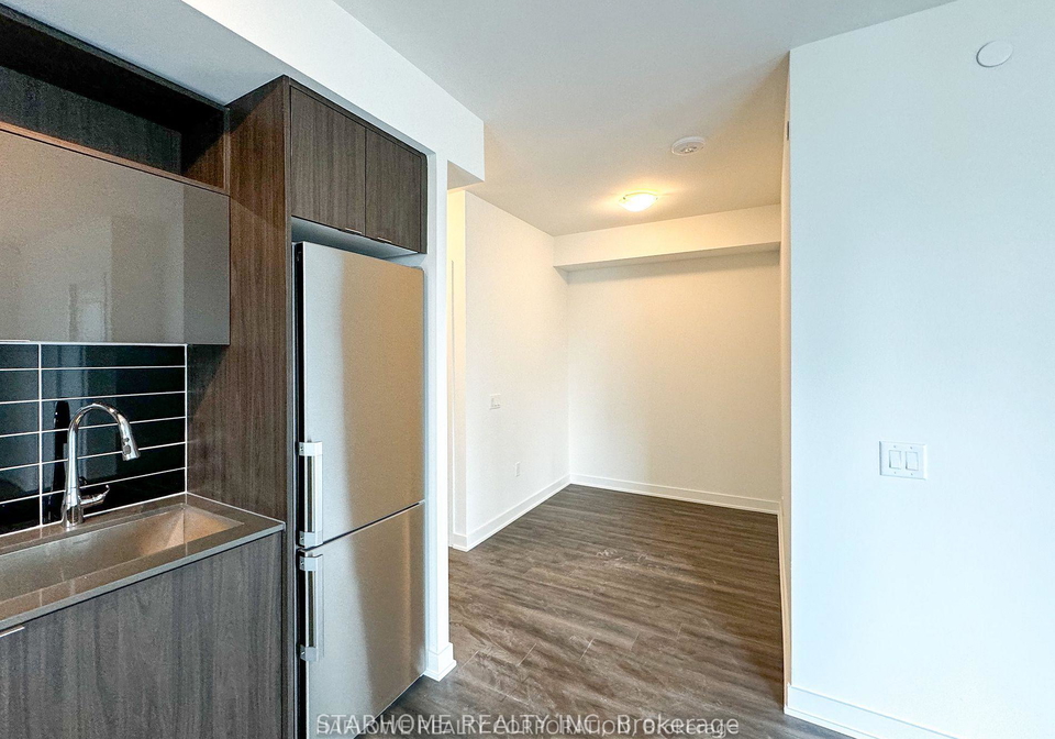 100-dalhousie-street-toronto-ontario-c12952990