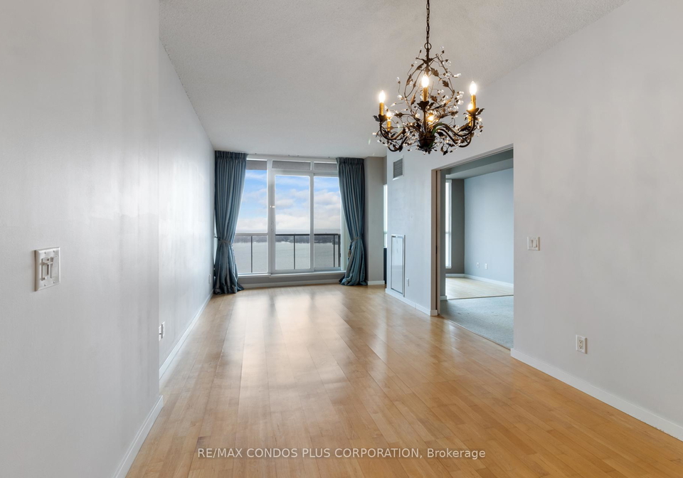 8-york-street-toronto-ontario-c12953062