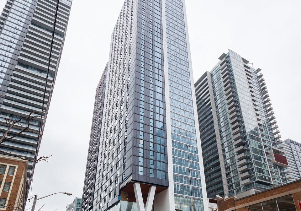 35king-street-w-toronto-ontario-c12953752