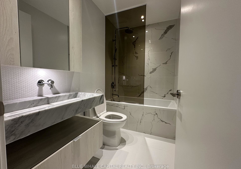 11-yorkville-avenue-toronto-ontario-c12953844